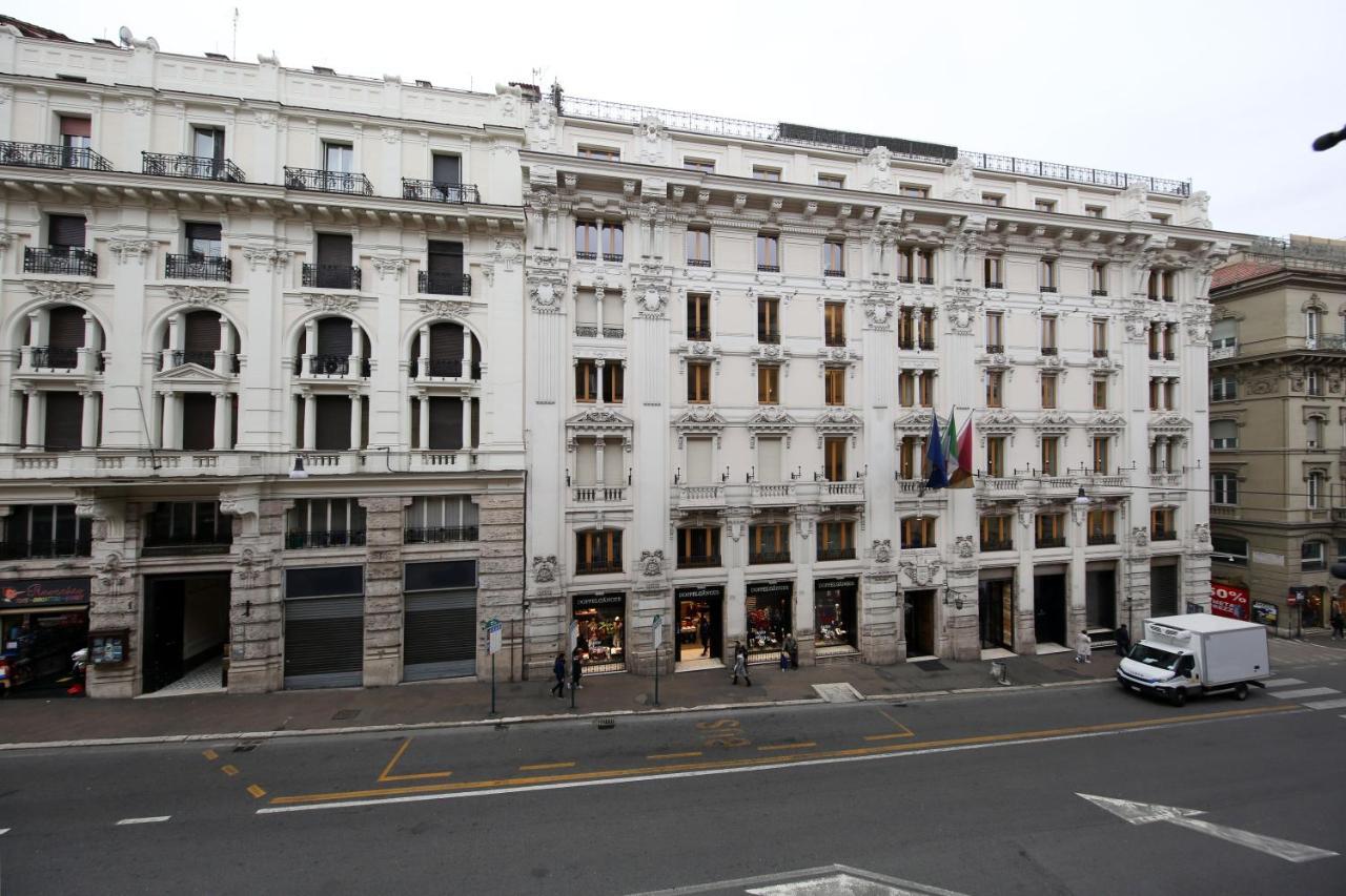 La Maisonnette Tritone Trevi Apartment רומא מראה חיצוני תמונה